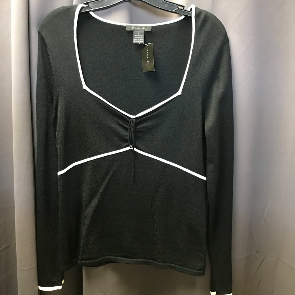 The Limited Black with white trim lightweight top